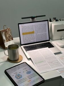 studying inspo student